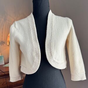 Brooks Brothers Elegant Cream Cropped Cardigan 💯 %wool size M very cute